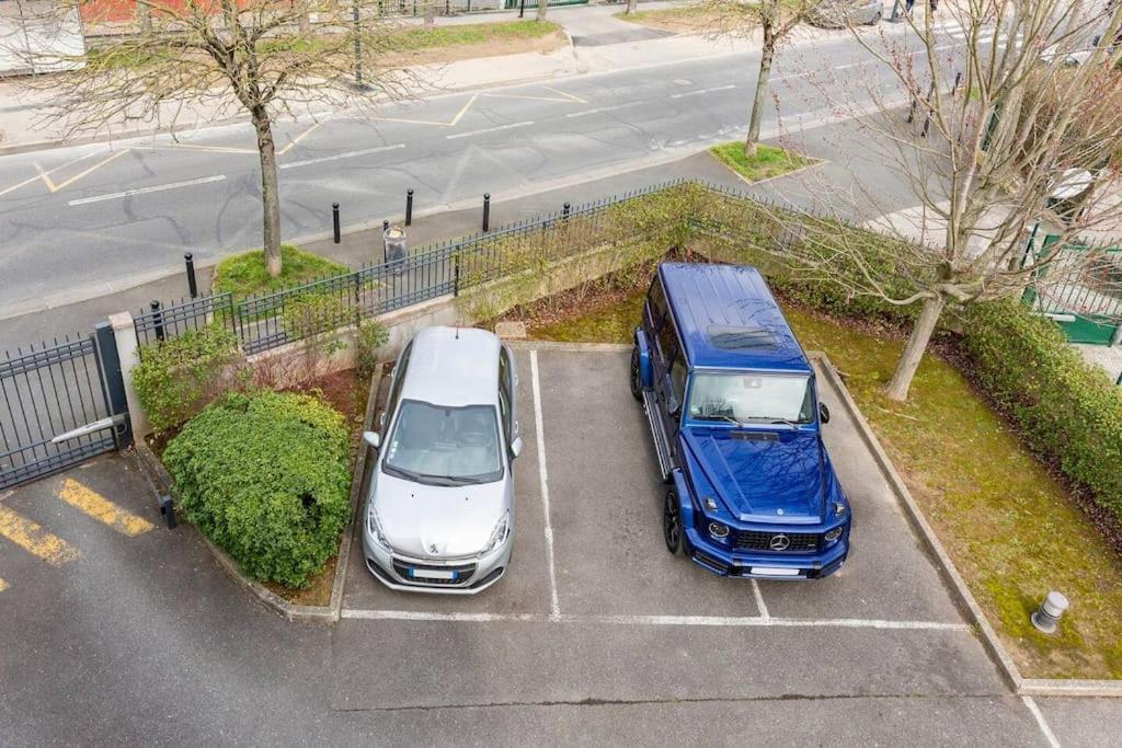 Grand Appartement Moderne 82 M オルリー エクステリア 写真