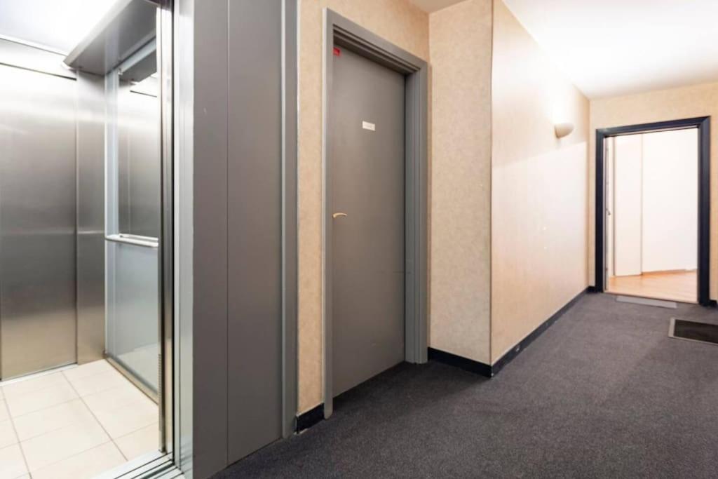 Grand Appartement Moderne 82 M オルリー エクステリア 写真